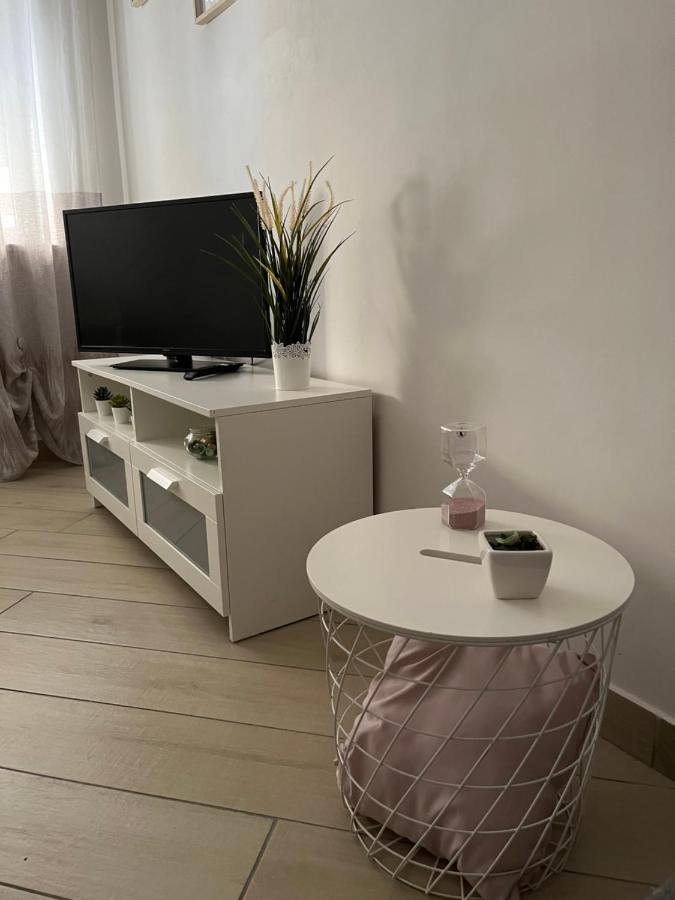 Il Vicoletto Apartment เนเปิลส์ ภายนอก รูปภาพ