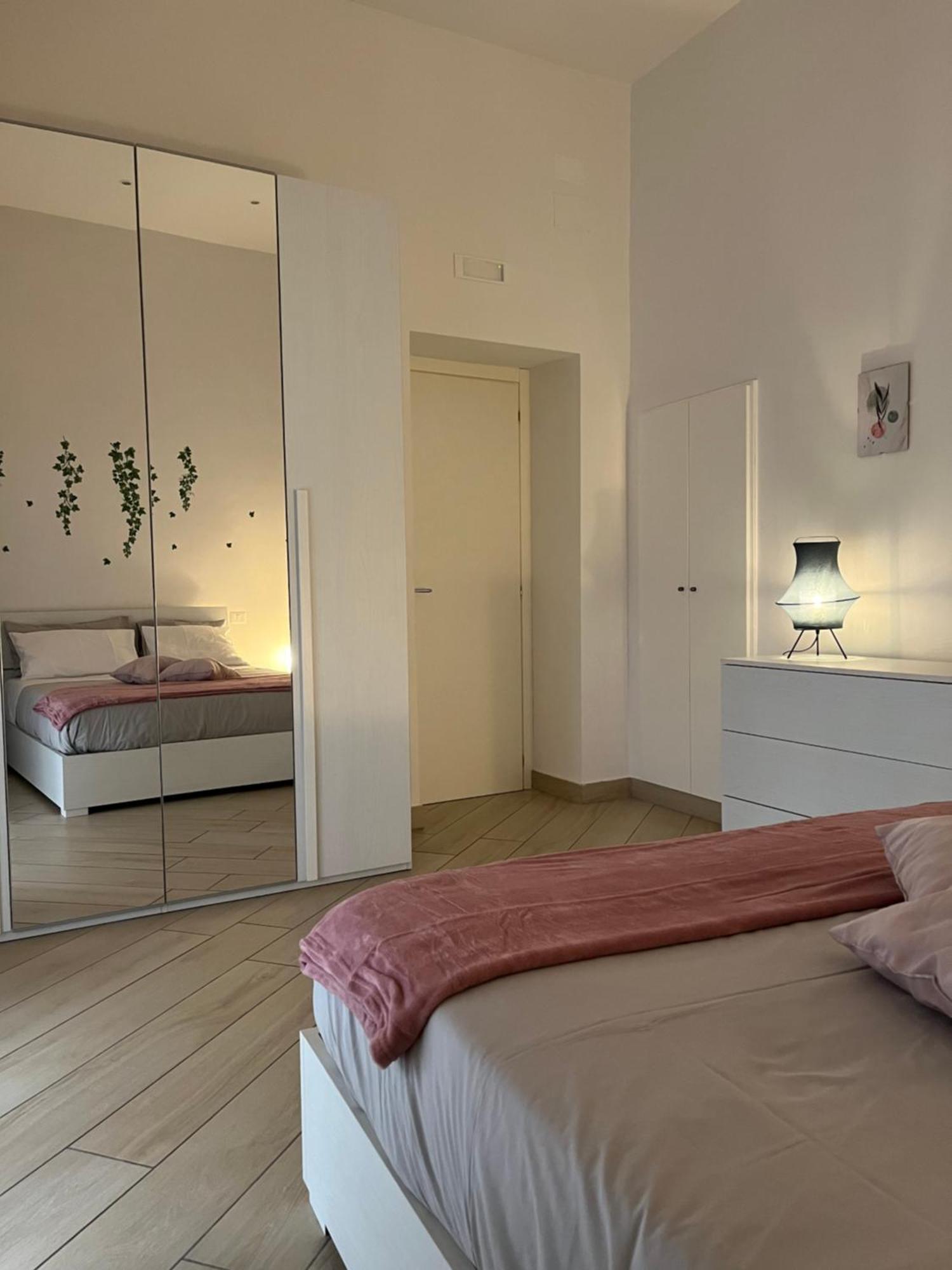 Il Vicoletto Apartment เนเปิลส์ ภายนอก รูปภาพ