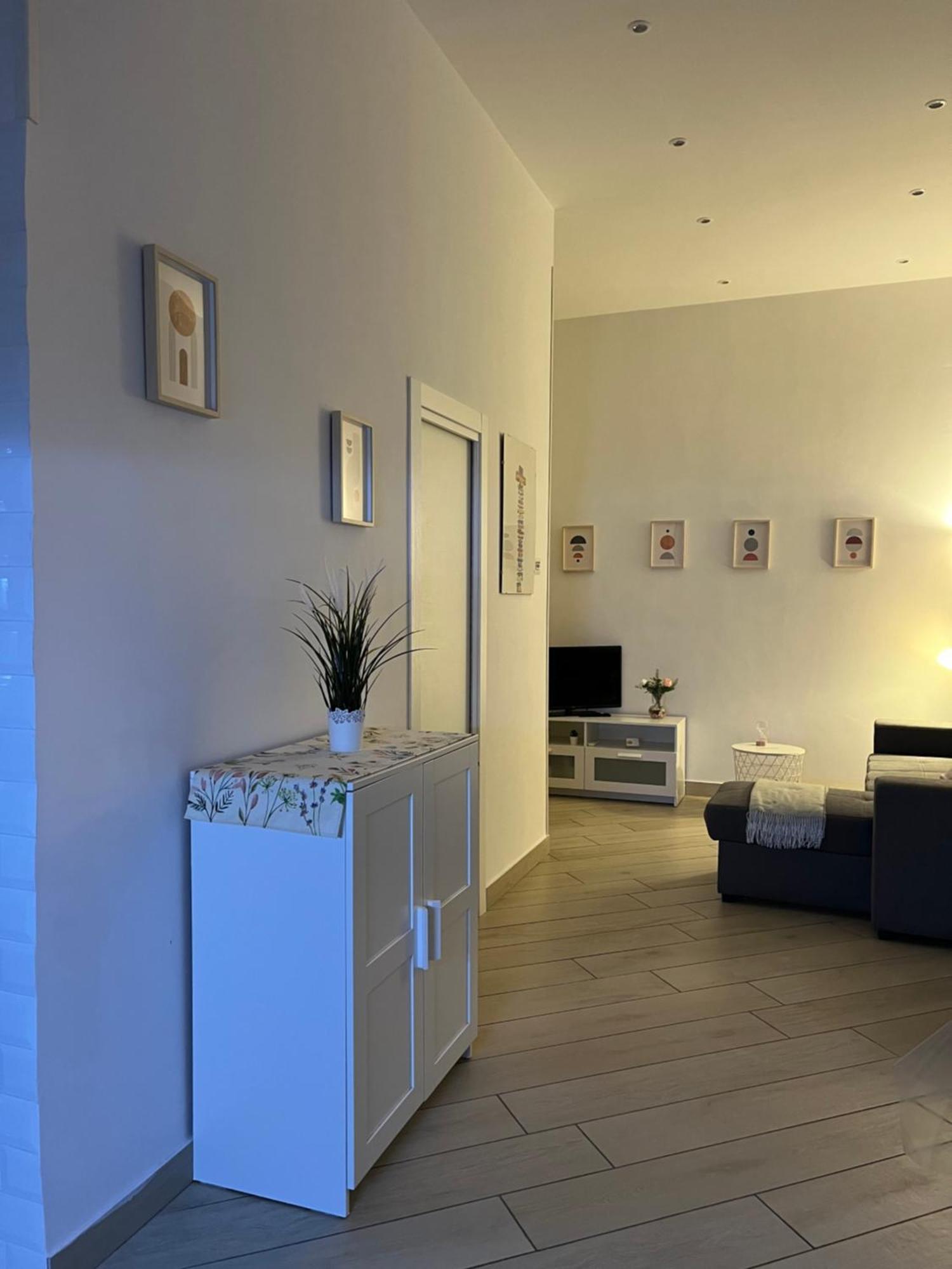 Il Vicoletto Apartment เนเปิลส์ ภายนอก รูปภาพ